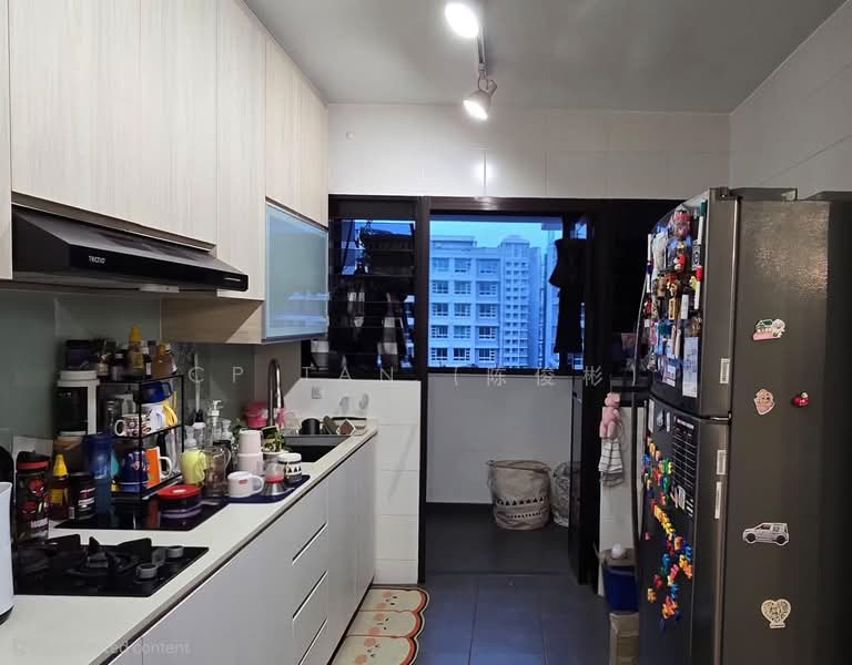 258C Punggol Field, 258C Punggol Field, 3 Bedrooms, 1,216 sqft, HDB Flat For Sale, by CP Tan (陈俊彬), 500106775 - Kitchen - PropertyGuru.com.sg