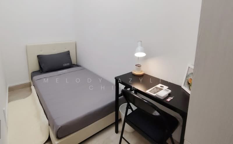 Maple Woods, 985 Bukit Timah Road, Room Rental, 120 sqft, Condominium For Rent, by Melody Azyliae Chiam, 500106784 - Bedroom - PropertyGuru.com.sg