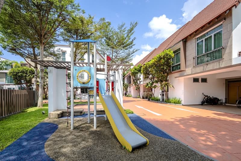 Whiteshores, Punggol 17th Avenue, 5 Bedrooms, 5,188 sqft, Cluster House For Rent, by Xavier Aw (欧伟廷), 500106786 - Exterior - PropertyGuru.com.sg