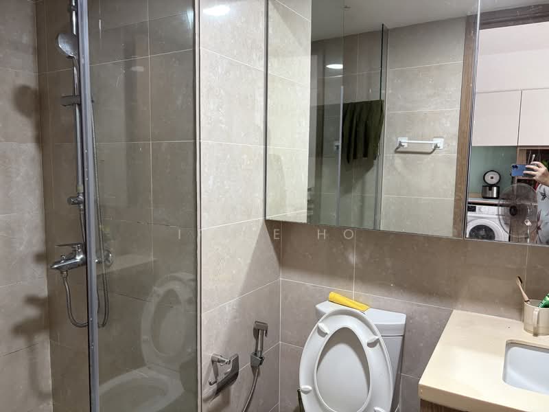 Kingsford Waterbay, Upper Serangoon View, 1 Bedroom, 484 sqft, Condominium For Sale, by Irene Ho, 500106798 - Bathroom - PropertyGuru.com.sg