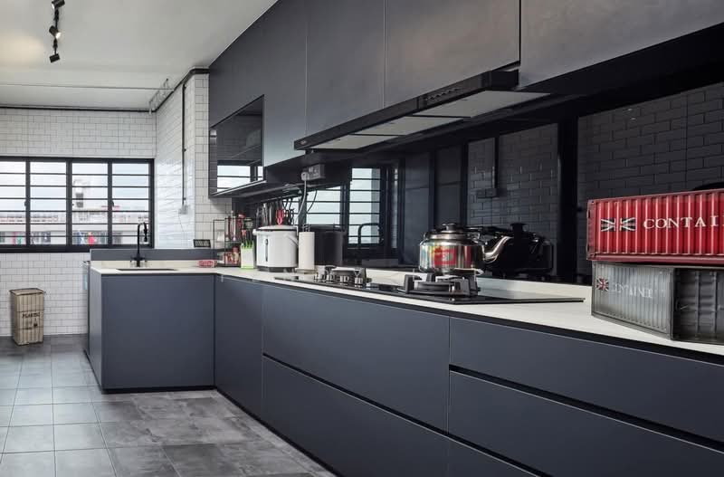 414 Ang Mo Kio Avenue 10, 414 Ang Mo Kio Avenue 10, 3 Bedrooms, 990 sqft, HDB Flat For Sale, by Fendy Lee, 500106799 - Kitchen - PropertyGuru.com.sg