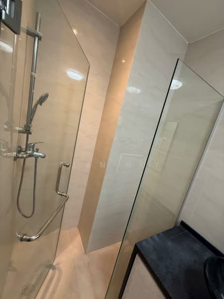 Dover Parkview, 30 Dover Rise, Room Rental, 300 sqft, Condominium For Rent, by Alan Huy, 500106800 - Bathroom - PropertyGuru.com.sg