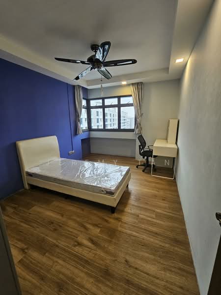 653B Jurong West Street 61, 653B Jurong West Street 61, 3 Bedrooms, 1,195 sqft, HDB Flat For Rent, by Jeremy Tan, 500106803 - Bedroom 1 - PropertyGuru.com.sg