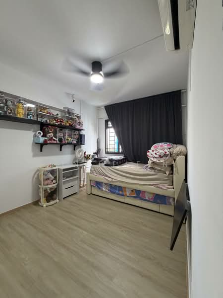691A Choa Chu Kang Crescent, 691A Choa Chu Kang Crescent, 3 Bedrooms, 980 sqft, HDB Flat For Sale, by Lin Peifen, 500106820 - Bedroom - PropertyGuru.com.sg
