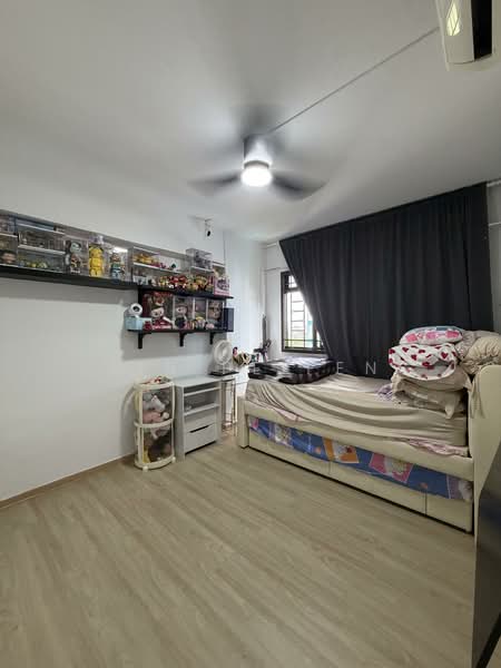 691A Choa Chu Kang Crescent, 691A Choa Chu Kang Crescent, 3 Bedrooms, 980 sqft, HDB Flat For Sale, by Lin Peifen, 500106820 - Bedroom - PropertyGuru.com.sg