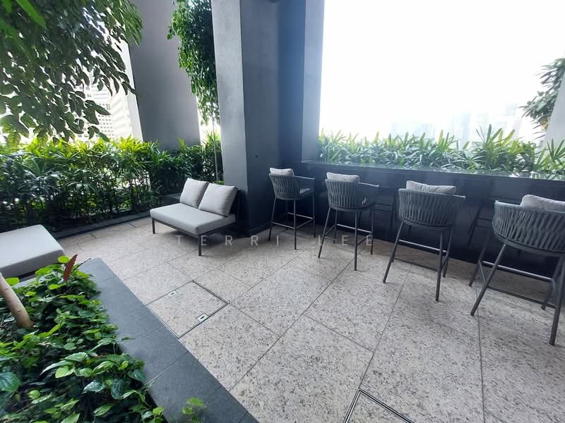 Midtown Bay, 120 Beach Road, 1 Bedroom, 409 sqft, Condominium For Rent, by Terri Lee, 500106822 - Balcony - PropertyGuru.com.sg