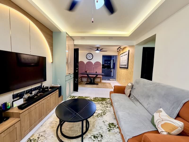 370 Tampines Street 34, 370 Tampines Street 34, 3 Bedrooms, 1,076 sqft, HDB Flat For Sale, by Aszri ERA, 500106831 - Living Room - PropertyGuru.com.sg