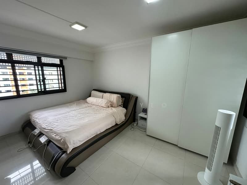 555 Woodlands Drive 53, 555 Woodlands Drive 53, 3 Bedrooms, 1,238 sqft, HDB Flat For Sale, by James Yeo, 500106840 - Bedroom - PropertyGuru.com.sg