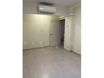 For Rent - 102 Henderson Crescent