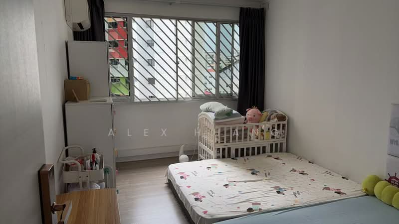 346 Yishun Avenue 11, 346 Yishun Avenue 11, 3 Bedrooms, 1,108 sqft, HDB Flat For Sale, by Alex Huang, 500106845 - Bedroom - PropertyGuru.com.sg