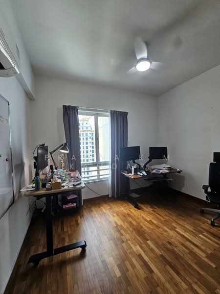 Parkshore, 201 Tanjong Rhu Road, 4 Bedrooms, 2,325 sqft, Condominium For Sale, by Pragna K M Kamdar, 500106846 - Study - PropertyGuru.com.sg