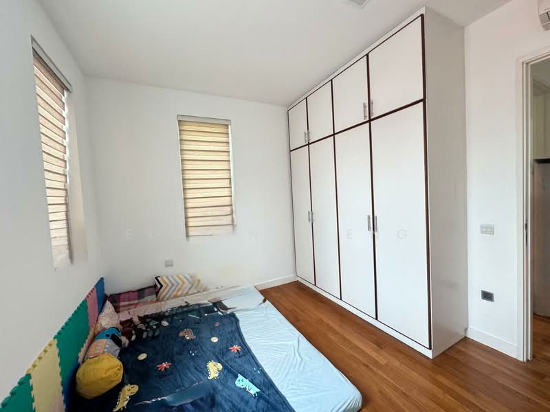 Spacious & Cosy 6 Bedroom Semi-Detached@greenleaf, , 6 Bedrooms, 3,500 sqft, Semi-Detached House For Rent, by Florence Eng, 500106854 - Bedroom - PropertyGuru.com.sg