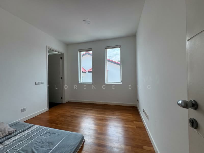 Spacious & Cosy 6 Bedroom Semi-Detached@greenleaf, , 6 Bedrooms, 3,500 sqft, Semi-Detached House For Rent, by Florence Eng, 500106854 - Bedroom - PropertyGuru.com.sg