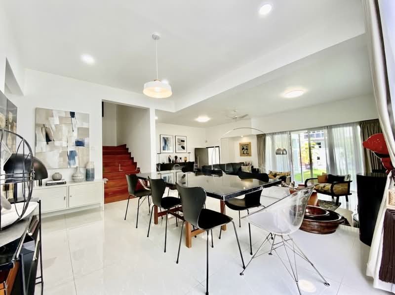 Refurbished Semi-D in exclusive Serangoon Gardens/Kovan neighbourhood!, , 4 Bedrooms, 3,000 sqft, Semi-Detached House For Rent, by Lance Lim, 500106856 - Living/Dining - PropertyGuru.com.sg