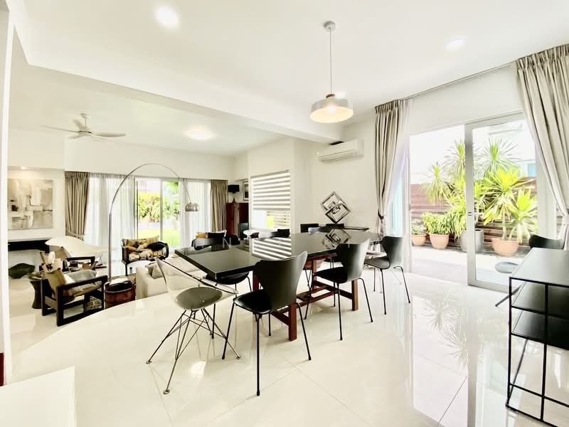 Refurbished Semi-D in exclusive Serangoon Gardens/Kovan neighbourhood!, , 4 Bedrooms, 3,000 sqft, Semi-Detached House For Rent, by Lance Lim, 500106856 - Living/Dining - PropertyGuru.com.sg
