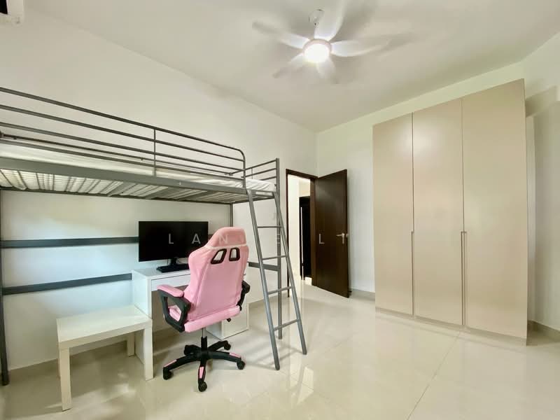 Refurbished Semi-D in exclusive Serangoon Gardens/Kovan neighbourhood!, , 4 Bedrooms, 3,000 sqft, Semi-Detached House For Rent, by Lance Lim, 500106856 - Granny’s Room - PropertyGuru.com.sg