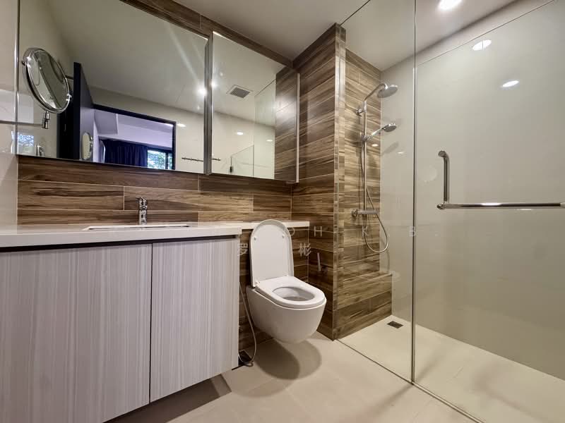 Gem Residences, , 2 Bedrooms, 678 sqft, Condominium For Sale, by Robin Loh K.B. 罗君彬, 500106871 - Bathroom - PropertyGuru.com.sg