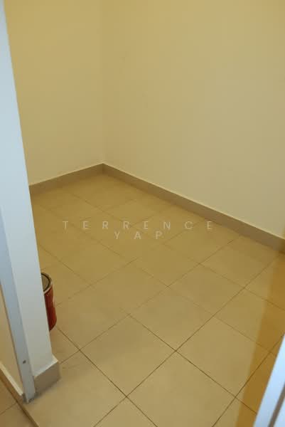 The Ford @ Holland, 1 Ford Avenue, 3 Bedrooms, 1,086 sqft, Condominium For Rent, by Terrence Yap, 500106874 - HELPER'S ROOM - PropertyGuru.com.sg