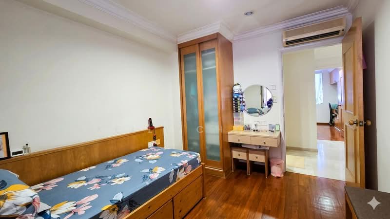 Casa Emerald, 51 Geylang Lorong 32, 3 Bedrooms, 1,098 sqft, Condominium For Sale, by Kelly Chong, 500106875 - Bedroom - PropertyGuru.com.sg