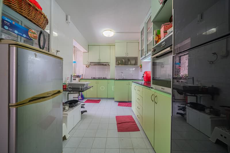 120 Mcnair Road, 120 Mcnair Road, 3 Bedrooms, 904 sqft, HDB Flat For Sale, by Chloe Teo, 500106881 - Kitchen - PropertyGuru.com.sg