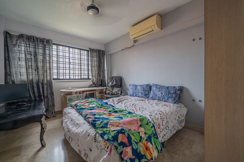 120 Mcnair Road, 120 Mcnair Road, 3 Bedrooms, 904 sqft, HDB Flat For Sale, by Chloe Teo, 500106881 - Bedroom - PropertyGuru.com.sg