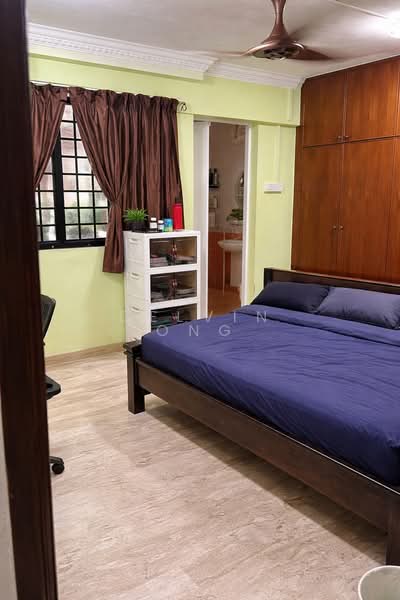 254 Bukit Batok East Avenue 4, 254 Bukit Batok East Avenue 4, 3 Bedrooms, 1,302 sqft, HDB Flat For Sale, by Delvin Ong, 500106901 - Bedroom - PropertyGuru.com.sg
