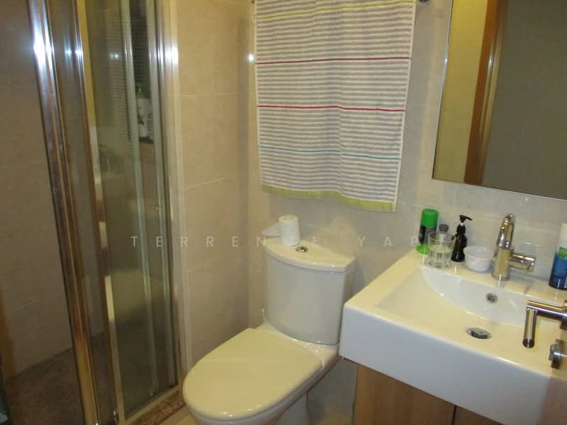 The Pier at Robertson, 80 Mohamed Sultan Road, 2 Bedrooms, 1,055 sqft, Condominium For Sale, by Terrence Yap, 500106912 - Bathroom 2 (Common) - PropertyGuru.com.sg