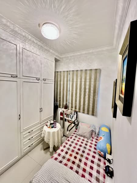 Jool Suites, 2 Sing Joo Walk, 2 Bedrooms, 624 sqft, Apartment For Sale, by JJ Chong 钟佳杰, 500106920 - Bedroom - PropertyGuru.com.sg