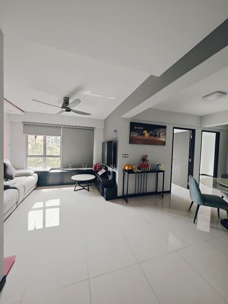365B Sembawang Crescent, 365B Sembawang Crescent, Room Rental, 95 sqft, HDB Flat For Rent, by Steven Liew, 500106932 - Living Room - PropertyGuru.com.sg