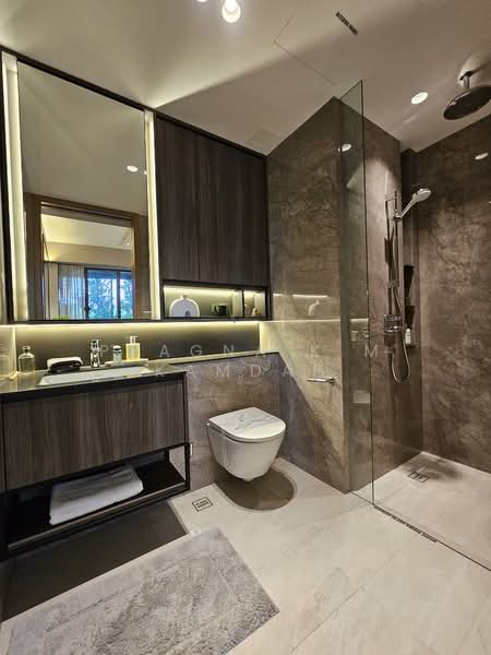 Kassia, 31 Flora Drive, 2 Bedrooms, 753 sqft, Condominium For Sale, by Pragna K M Kamdar, 500106949 - Bathroom - PropertyGuru.com.sg