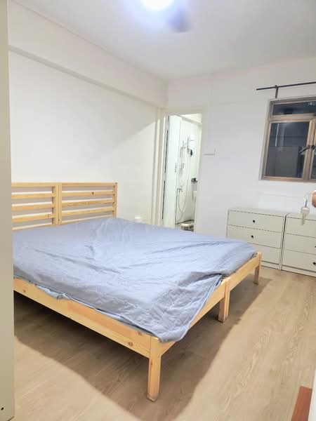 6 Lorong Lew Lian, 6 Lorong Lew Lian, Room Rental, 250 sqft, HDB Flat For Rent, by Lissandre See, 500106957 - Bedroom - PropertyGuru.com.sg