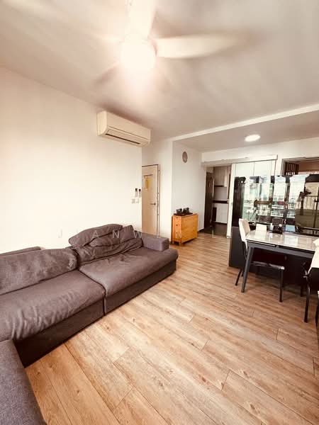 88 Dawson Road, 88 Dawson Road, 3 Bedrooms, 893 sqft, HDB Flat For Sale, by JIANWEN LIN, 500106960 - Living Room - PropertyGuru.com.sg