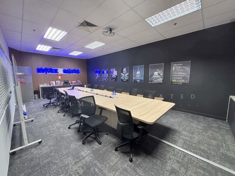 New Tech Park, 151 Lorong Chuan, 6,200 sqft, Light Industrial (B1) For Rent, by Owner Listing (Alpha Integrated RIET), 500106968 - Interior - CommercialGuru.com.sg