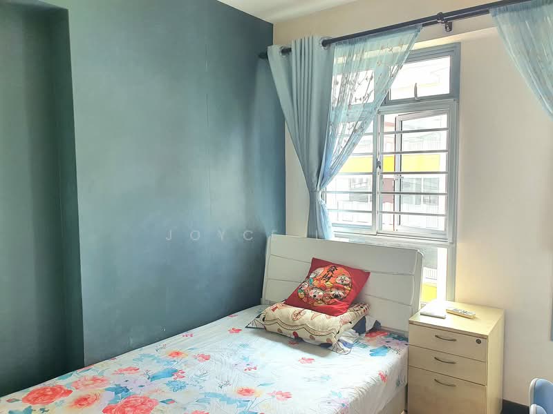 682B Edgedale Plains, 682B Edgedale Plains, 3 Bedrooms, 1,001 sqft, HDB Flat For Sale, by Joyce Lim, 500106969 - Bedroom - PropertyGuru.com.sg