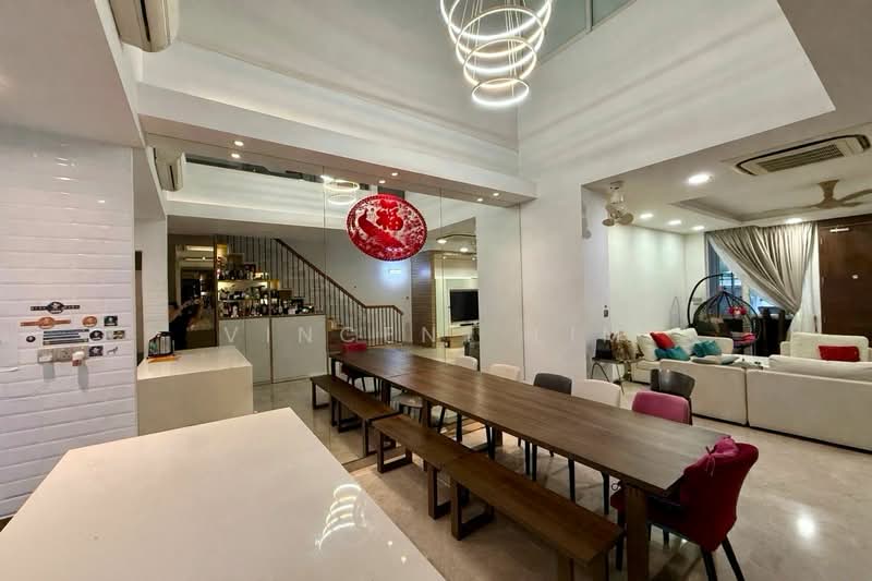 Springside Avenue, Springside Avenue, 5 Bedrooms, 4,155 sqft, Terraced House For Sale, by Vincent Lim, 500106976 - Dining Area - PropertyGuru.com.sg