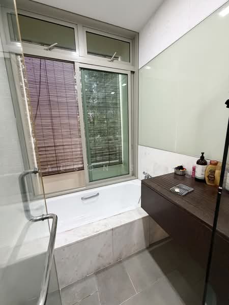 Glentrees, 11C Mount Sinai Lane, 4 Bedrooms, 3,412 sqft, Condominium For Rent, by Alson Seah, 500106979 - Bathroom - PropertyGuru.com.sg