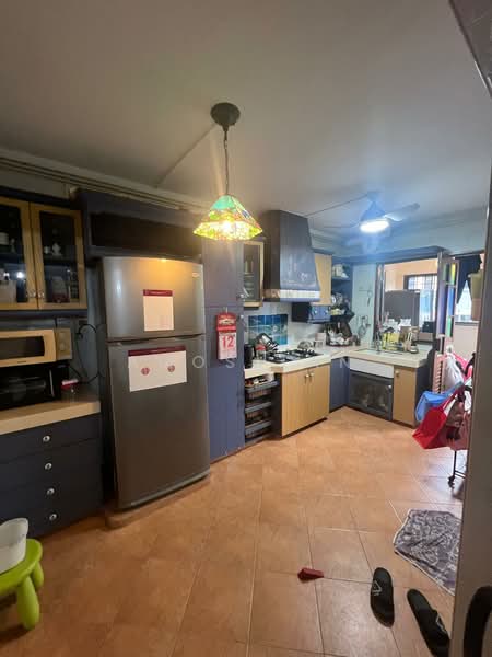 329 Sembawang Close, 329 Sembawang Close, Room Rental, 120 sqft, HDB Flat For Rent, by Amos Tan, 500106982 - Kitchen - PropertyGuru.com.sg