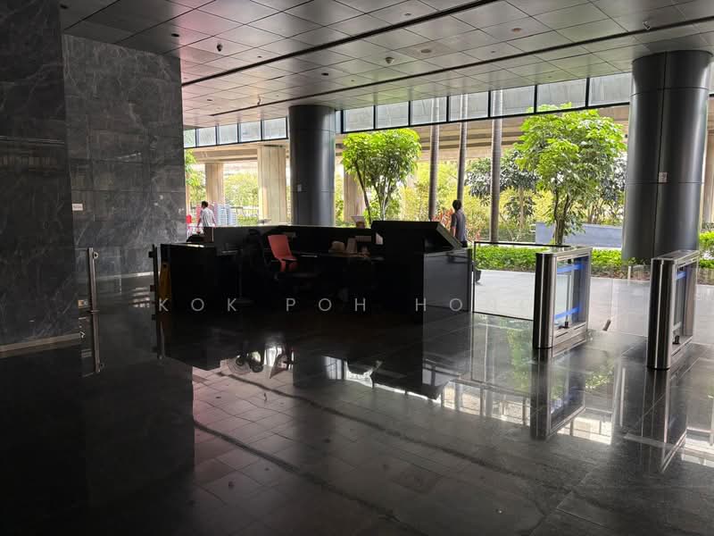 Vision Exchange, 2 Venture Drive, 517 sqft, Office For Sale, by Kok Poh Hong, 500106989 - Entrance - CommercialGuru.com.sg