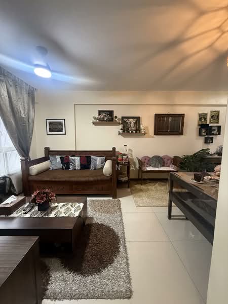 671B Yishun Avenue 4, 671B Yishun Avenue 4, 2 Bedrooms, 732 sqft, HDB Flat For Sale, by Syed Nasir, 500106997 - Living Room - PropertyGuru.com.sg