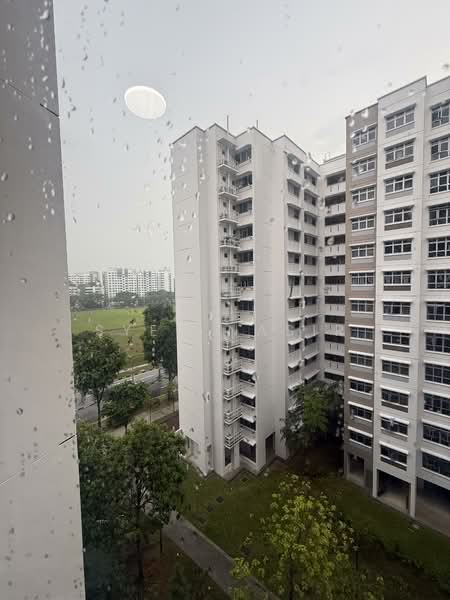 671B Yishun Avenue 4, 671B Yishun Avenue 4, 2 Bedrooms, 732 sqft, HDB Flat For Sale, by Syed Nasir, 500106997 - Exterior - PropertyGuru.com.sg