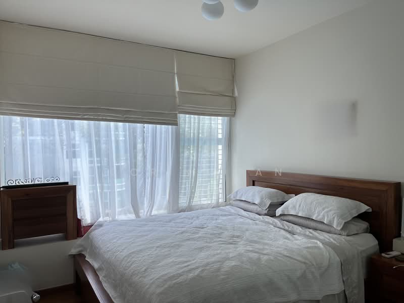 Parc Emily, 5 Mount Emily Road, 3 Bedrooms, 1,206 sqft, Condominium For Rent, by Corina Tan, 500107000 - Bedroom - PropertyGuru.com.sg