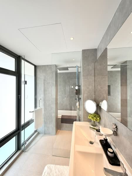 The Lumos, 9 Leonie Hill, 4 Bedrooms, 3,271 sqft, Apartment For Sale, by TJHAI C. (TJ), 500107012 - Bathroom - PropertyGuru.com.sg
