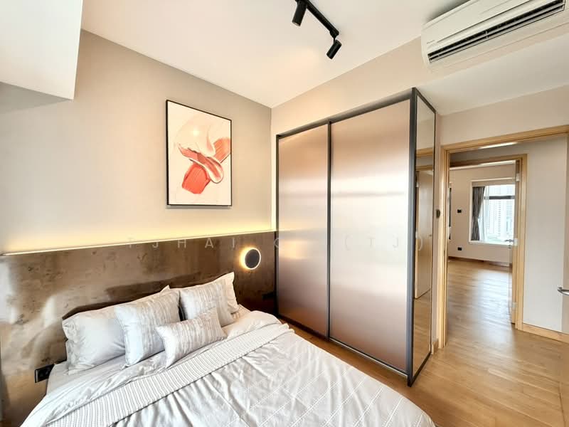 The Lumos, 9 Leonie Hill, 4 Bedrooms, 3,422 sqft, Apartment For Sale, by TJHAI C. (TJ), 500107017 - Bedroom - PropertyGuru.com.sg