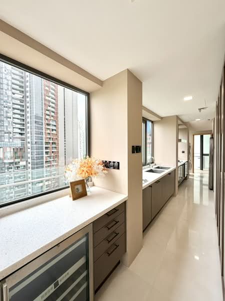 The Lumos, 9 Leonie Hill, 4 Bedrooms, 3,422 sqft, Apartment For Sale, by TJHAI C. (TJ), 500107017 - Kitchen - PropertyGuru.com.sg