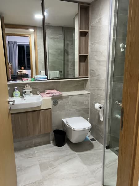 Twin VEW, 93 West Coast Vale, 3 Bedrooms, 818 sqft, Condominium For Rent, by Grace Dai, 500107030 - Bathroom - PropertyGuru.com.sg