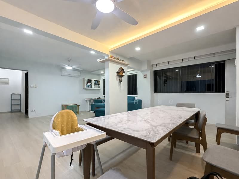 17 Toh Yi Drive, 17 Toh Yi Drive, 3 Bedrooms, 1,313 sqft, HDB Flat For Sale, by Ethan Chong, 500107032 - Living Room - PropertyGuru.com.sg