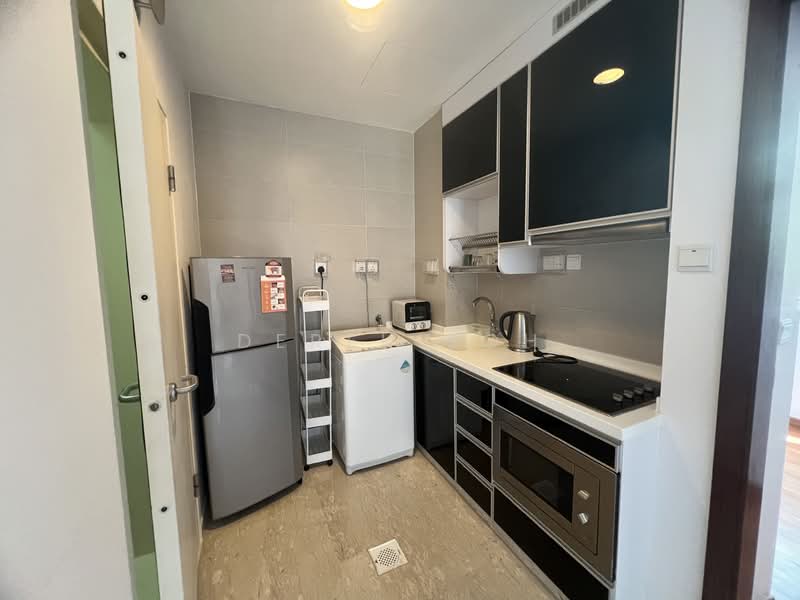 Espira Suites, 92 Lorong G Telok Kurau, 2 Bedrooms, 678 sqft, Condominium For Sale, by Derek Soh, 500107046 - Kitchen - PropertyGuru.com.sg