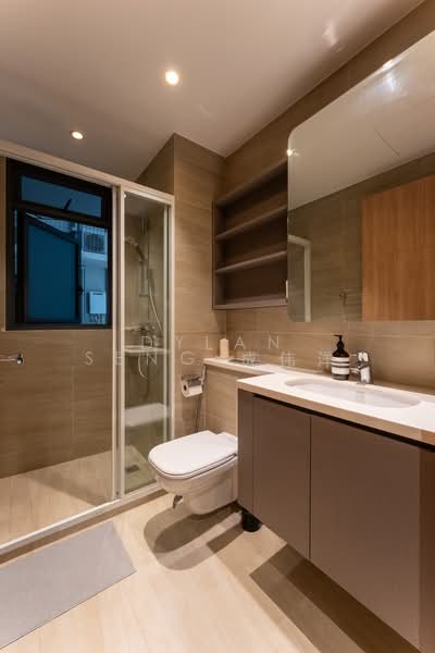 Hundred Palms Residences, 270 Yio Chu Kang Road, 3 Bedrooms, 1,001 sqft, Executive Condominium For Sale, by Dylan Seng 成伟洋, 500107047 - Bathroom - PropertyGuru.com.sg