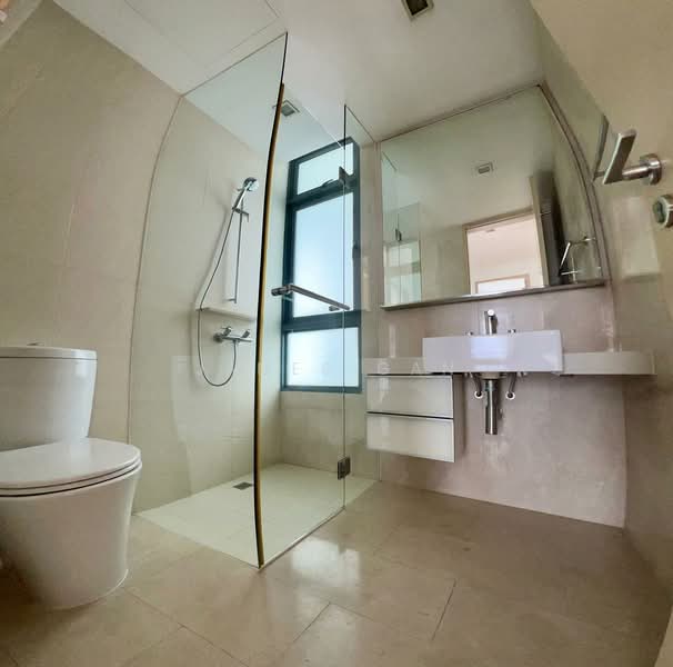 Rivergate, 93 Robertson Quay, 3 Bedrooms, 1,550 sqft, Condominium For Sale, by James Gan, 500107048 - Bathroom - PropertyGuru.com.sg