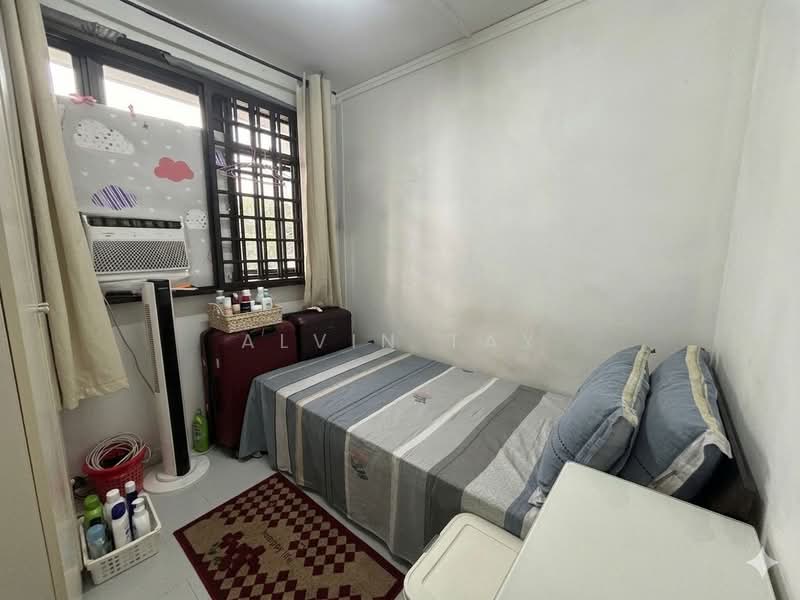 6 Marsiling Drive, 6 Marsiling Drive, 2 Bedrooms, 700 sqft, HDB Flat For Sale, by Alvin Tay, 500107053 - Bedroom - PropertyGuru.com.sg